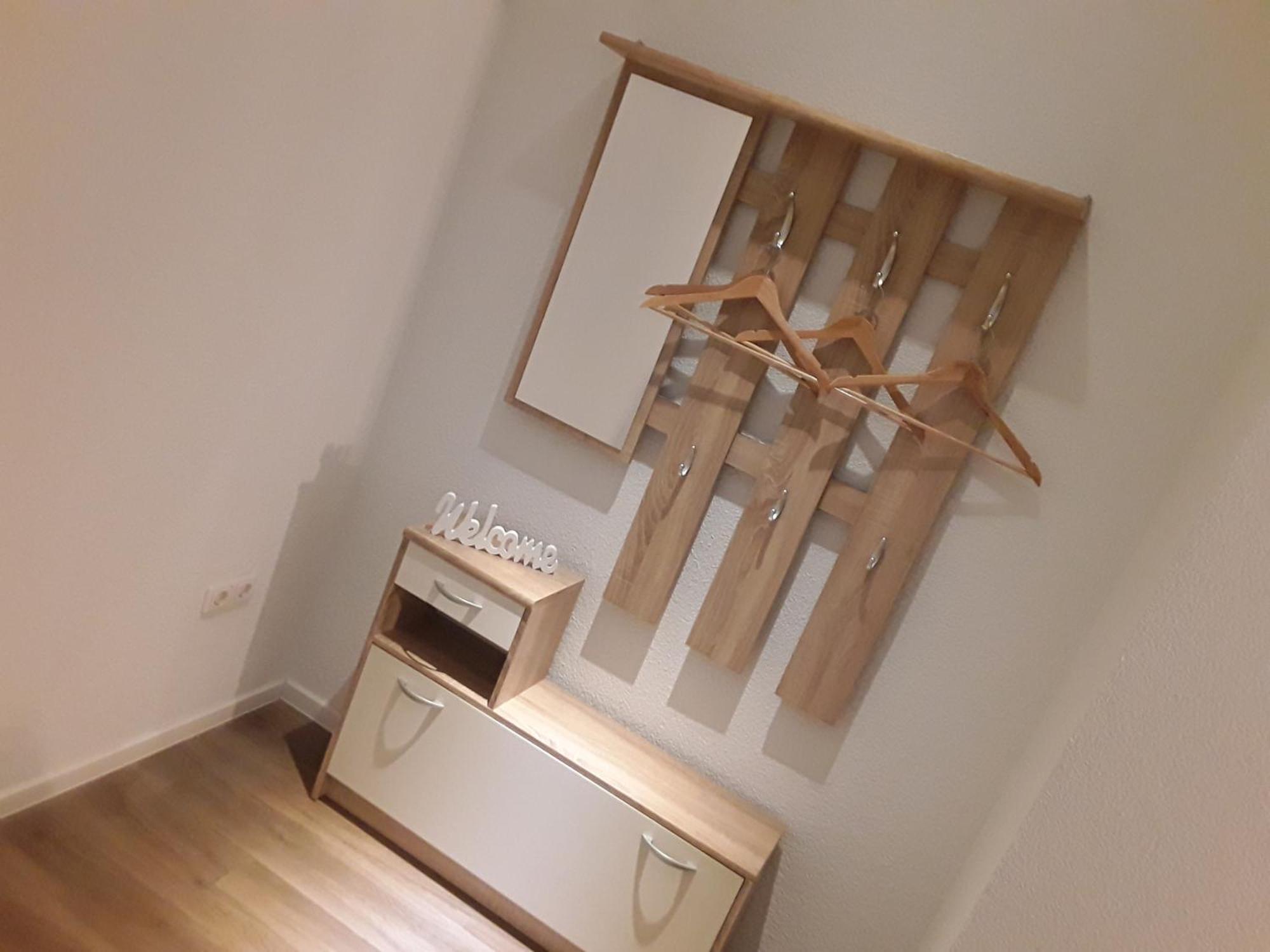 70 , Rhoen , Ortsmitte , Frisch Saniert , Gaestehaus Mierdel *